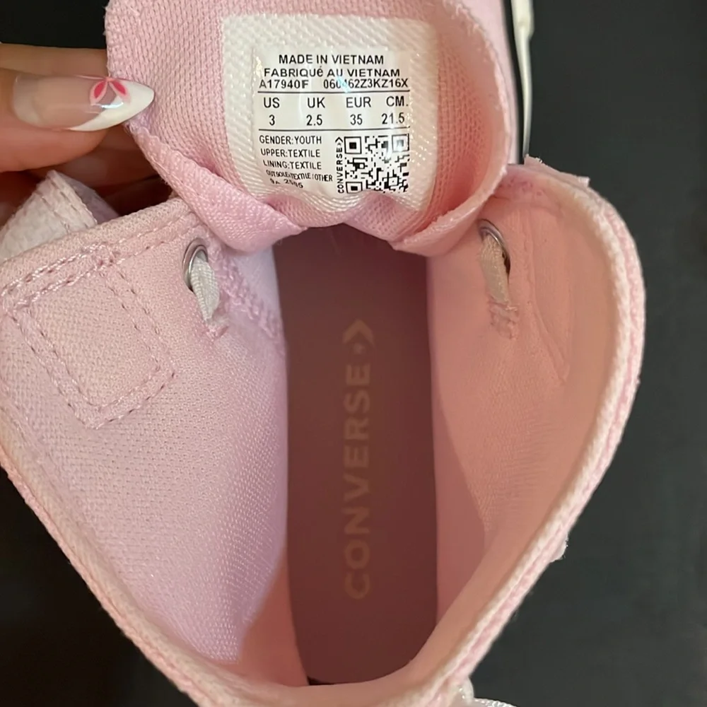 Converse pink girly shoes frilly coquette lace pretty bows back to school cool
